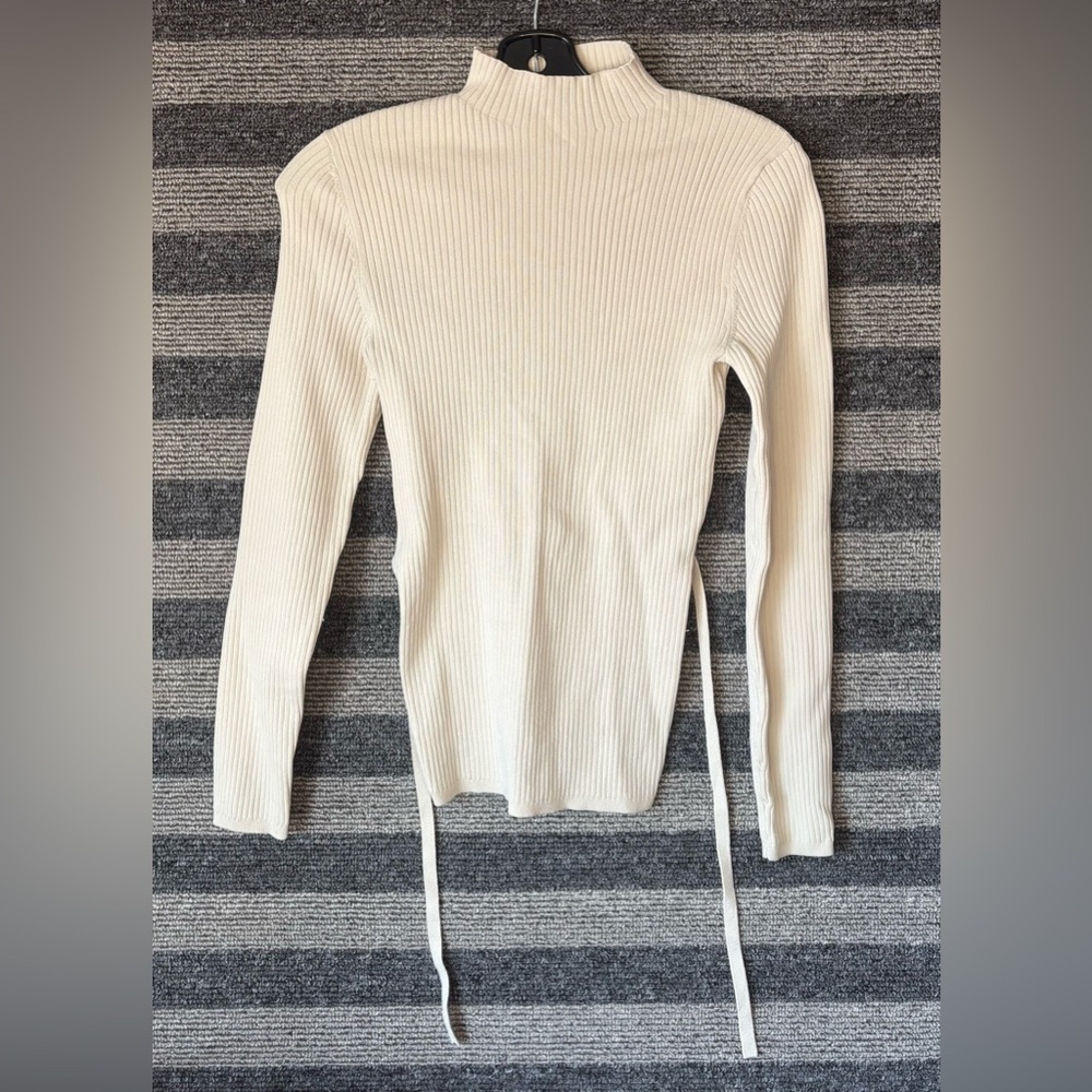 Aritzia Babaton Tie-Back Ribbed Knit Turtleneck Long Sleeve Ivory Small EUC
